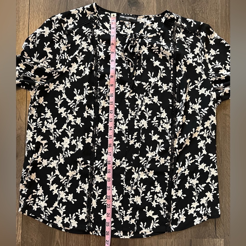Karl Lagerfeld Black and White Long Sleeve Blouse Size XL - Picture 11 of 13
